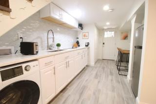 Studio Apartment near RFK fields - 3