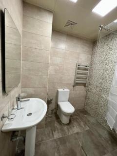 5 min walk to metro comfortable - Baku - 3