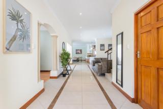 Luxury 5 Bedroom Villa with Heated Pool and Inverter in Blouberg - Città del Capo - 2