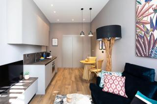 #61 1 BDR Rossini Centrale Balcony AC - 5