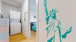 Funky & Colorful Urban Getaway, 20 Minutes To NYC - Hoboken - 3