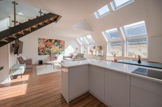 Luxury 5 bedroom 5 bathroom penthouse by the Opera - Budapest - 1