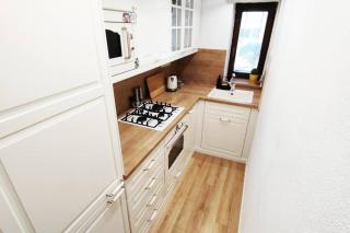 Stylish 2 Bedroom in Nitra Centre, free parking - Nitra - 2