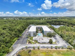 Modern Stay Close to Disney World and Free Parking - Kissimmee - 4