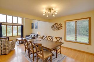 Coloma Escape with Fire Pit Less Than 1 Mi to Lake! - Coloma - 5