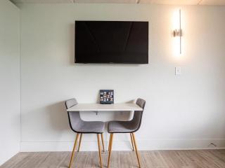 Suite King a 7 min to Disney World and Free Parking - Kissimmee - 7