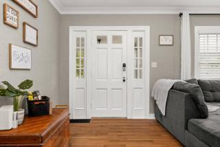 The Midcentury Cottage - Spacious 2BD with KING bed - 6