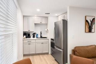The Silo 8 - Modern 2BD in a Quiet Neighborhood - Morton - 3