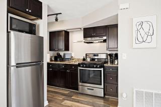 the susan - a cozy, comfy 1bd suite - Peoria - 4