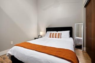 Chic Loft in Peoria Warehouse District - 9