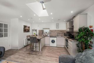 Charming Forfar House and Hot Tub - Angus - 6