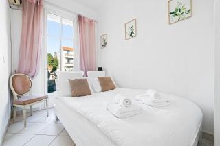 Sunlight Properties - "Maryland " - Sea Front - 1