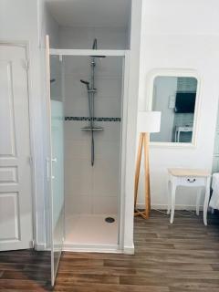 Charmant Studio 6 avec Jacuzzi à Quéven - Quéven - 8