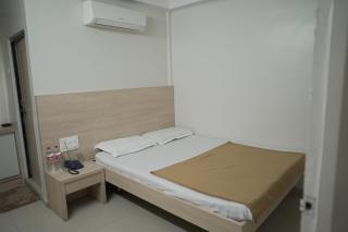 Hotel Aashish Deluxe Pet Friendly - Kolhapur - 7