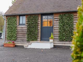 Bee Cottage - 0