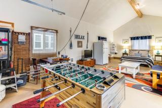 Rockaway Beach Home with Hot Tub 4 Blocks to Beach! - 9