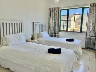35 Settler Sands Beachfront Accommodation River and Sea View - Port Alfred - 8
