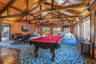 Goldside Mansion w/sleeping for 20 and tons of fun - Oakhurst - 5