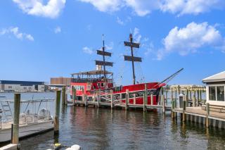 Fabulous Modern Beach House - 4BR, 35BA: POOL/Beach View & Access/Balcony - Panama City Beach - 2