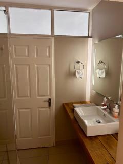 Charming Oasis in Town - Kapstadt - 5