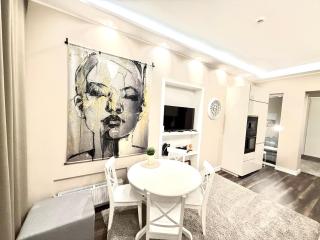 White LUX apartment next to the Old town with free parking and high speed internet - Riga - 7