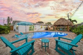 Island Oasis With Pooltiki Bar And Heated Pool! - Merritt Island - 9