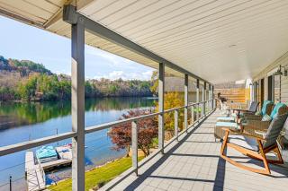 Cozy Lake Santeetlah Cottage with Dock and 3 Kayaks! - Robbinsville - 9
