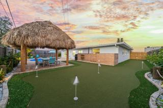 Island Oasis with Heated Pool Private Tiki Bar! - 8