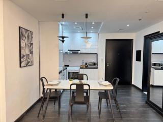 Stay in brand new Luxury Sport City apartment 15 - Dubai - 6