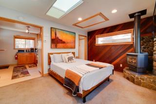 Walk to Lake Tahoe Modern Guest House with Hot Tub - Tahoe Vista - 8