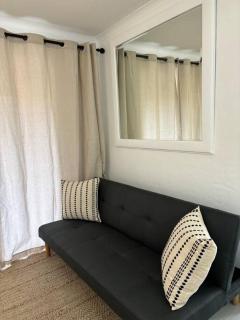 A Tropical Escape, Newly Renovated Coastal Apartment - Ballito - 3