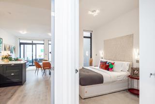 Elegant 2 Beds, 2 Baths Flat with Private Terrace, High-End Finishes and Chic Furnishings - 5