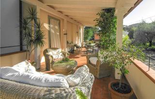 Stunning Home In Castelvecchio Di Comp, - Castelvecchio - 9