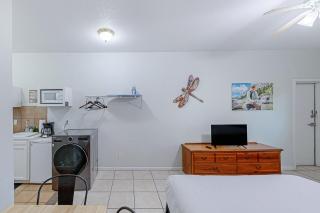Wasser Lodge #205 - Trout Dr. - New Braunfels - 6