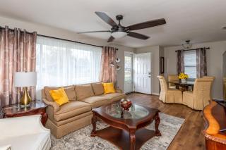Stylish & Cozy 2br Home Great Location & Comfort - Kettering - 0