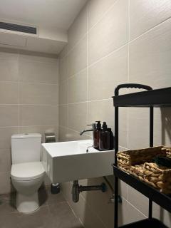 Female Hostel KL by ChillOut Hostel x - Sungai Way - 6