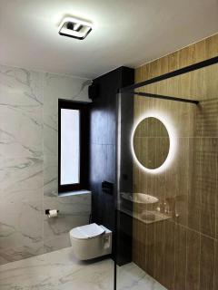 Aparthotel ART By Grand Chalet book 2 nights stay 1 for FREE - Brasov - 5