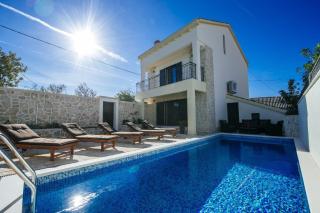 MY DALMATIA - Holiday home Castelo Coza with private pool - Vinjerac - 0