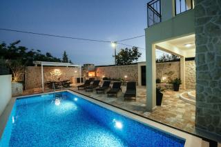 MY DALMATIA - Holiday home Castelo Coza with private pool - Vinjerac - 9
