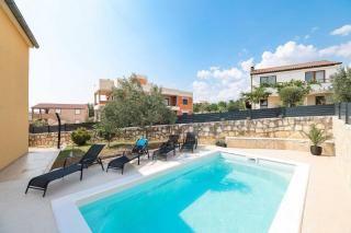 MY DALMATIA - Holiday home Nekic with private swimming pool and sea view - Maslenica - 3