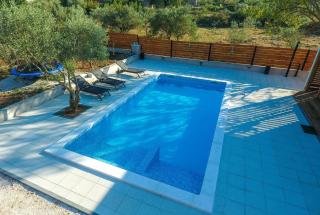 MY DALMATIA - Holiday home Relax with private pool - Sveti Filip i Jakov - 2