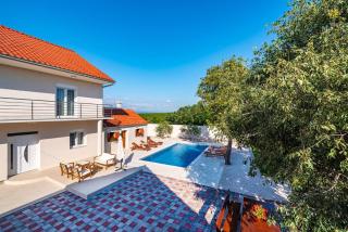 MY DALMATIA - Holiday home Zara with private swimming pool - Stankovci - 8