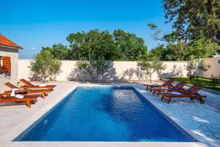 MY DALMATIA - Holiday home Zara with private swimming pool - Stankovci - 1
