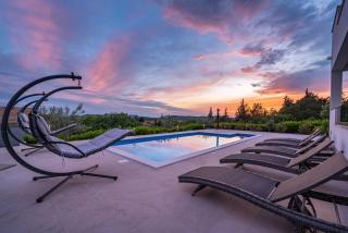 MY DALMATIA - Luxury villa Burra with private swimming pool and jacuzzi - Stankovci - 7
