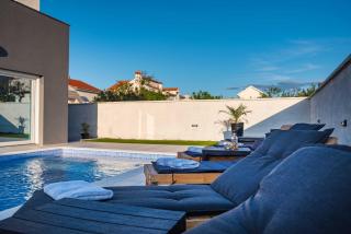 MY DALMATIA - Sea view villa Punta with private swimming pool - 4