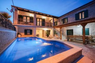 MY DALMATIA - Authentic Villa Vita with private swimming pool - Benkovac - 0