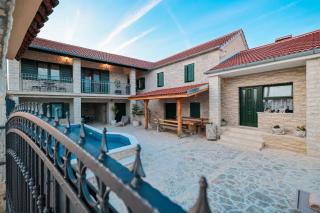 MY DALMATIA - Authentic Villa Vita with private swimming pool - Benkovac - 4