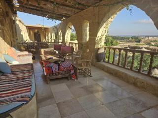 suite-2 rooms-4 beds-2 bathrooms - 3