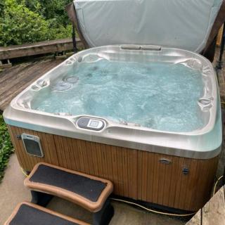 Riverside Retreat with Sauna & Hot Tub in Elora - Elora - 7