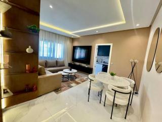 Central Modern Flat - Easy Beach Access - 4